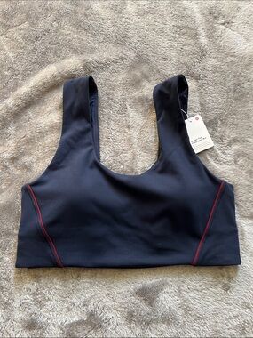 🆕Lululemon Wunder Train Piped sports bra, True Navy and Burgundy Bay trim, sz 10